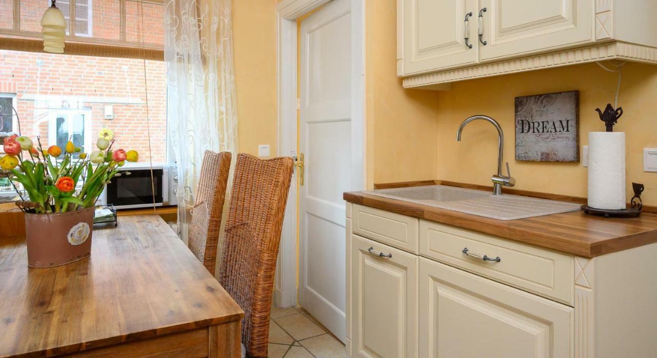 Altes Zollhaus Casa Sandstrand 沙博伊茨 外观 照片